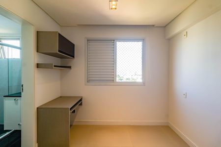 Apartamento para alugar com 132m², 3 quartos e 2 vagas