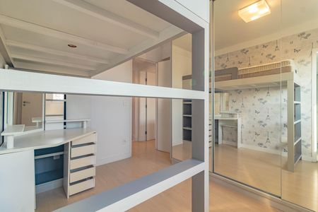 Apartamento para alugar com 132m², 3 quartos e 2 vagas