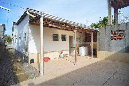 Casa à venda com 90m², 3 quartos e 3 vagasVaranda