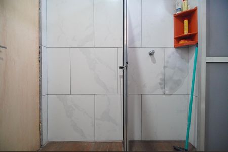 Casa à venda com 90m², 3 quartos e 3 vagasBanheiro 2