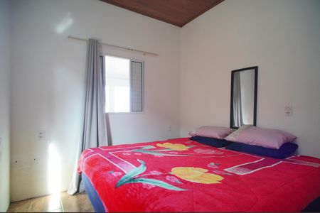 Casa à venda com 90m², 3 quartos e 3 vagasQuarto 1