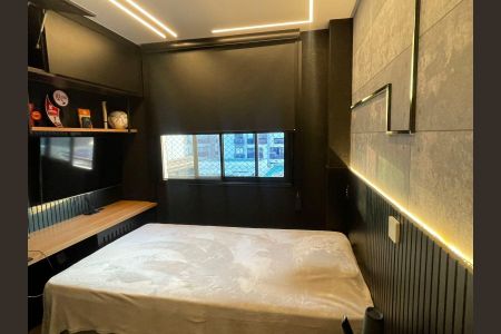 Apartamento à venda com 146m², 4 quartos e 2 vagasQuarto 