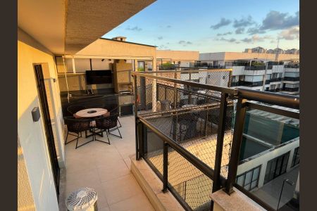 Apartamento à venda com 146m², 4 quartos e 2 vagasÁrea externa