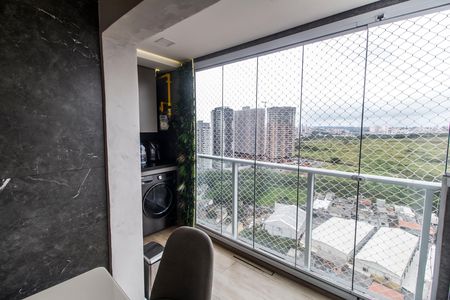 Apartamento à venda com 67m², 2 quartos e 2 vagas Apartamento à venda com 67m², 2 quartos e 2 vagasVaranda