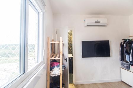 Apartamento à venda com 67m², 2 quartos e 2 vagas Apartamento à venda com 67m², 2 quartos e 2 vagasSuíte