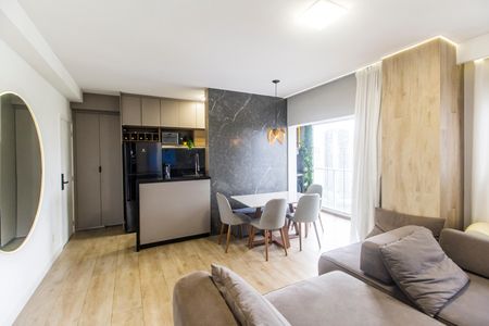 Sala de apartamento à venda com 2 quartos, 67m² em Jardim Timbauhy, Barueri