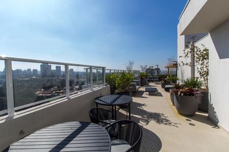 Apartamento à venda com 67m², 2 quartos e 2 vagas Apartamento à venda com 67m², 2 quartos e 2 vagasRooftop