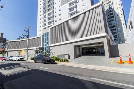 Apartamento à venda com 67m², 2 quartos e 2 vagas Apartamento à venda com 67m², 2 quartos e 2 vagasVista da Rua