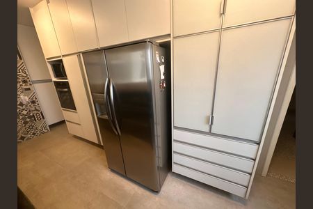 Apartamento à venda com 178m², 4 quartos e 3 vagasCozinha