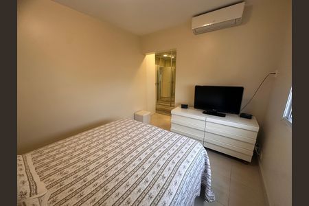 Apartamento à venda com 178m², 4 quartos e 3 vagasQuarto 2