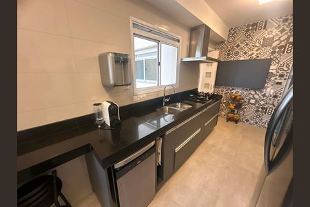 Apartamento à venda com 178m², 4 quartos e 3 vagasCozinha