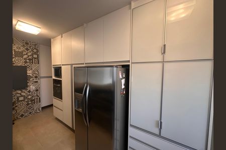 Apartamento à venda com 178m², 4 quartos e 3 vagasCozinha