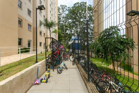 Apartamento para alugar com 32m², 2 quartos e sem vaga Apartamento para alugar com 32m², 2 quartos e sem vagaÁrea comum - Bicicletário