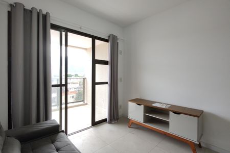 Apartamento para alugar com 77m², 3 quartos e 1 vagaSala