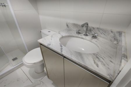 Apartamento para alugar com 77m², 3 quartos e 1 vagaBanheiro Social