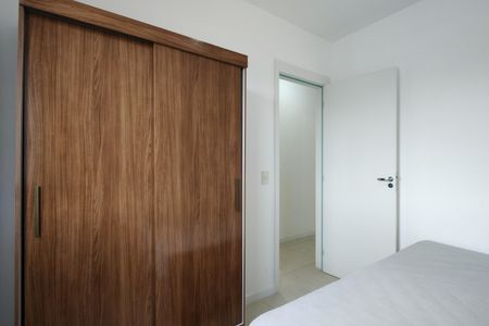 Apartamento para alugar com 77m², 3 quartos e 1 vagaQuarto 3 - Armários