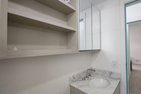 Apartamento para alugar com 77m², 3 quartos e 1 vagaBanheiro da Suíte