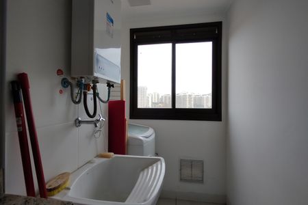 Apartamento para alugar com 77m², 3 quartos e 1 vagaÁrea de Serviço