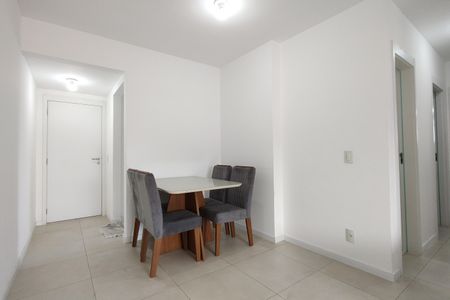 Apartamento para alugar com 77m², 3 quartos e 1 vagaSala