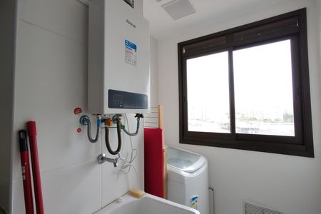 Apartamento para alugar com 77m², 3 quartos e 1 vagaÁrea de Serviço