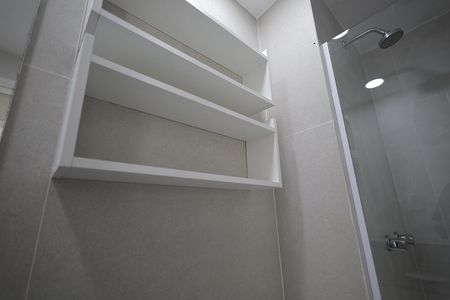 Apartamento para alugar com 47m², 2 quartos e 1 vaga Apartamento para alugar com 47m², 2 quartos e 1 vagaBanheiro