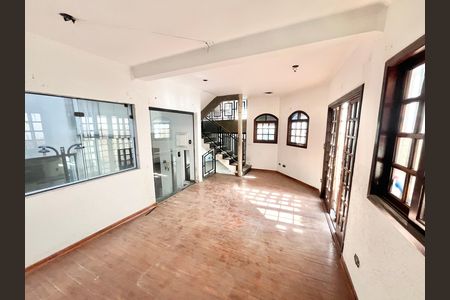 Sala 2 de casa à venda com 4 quartos, 280m² em Água Fria, São Paulo