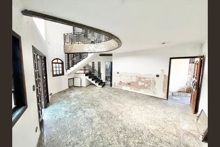 Sala  de casa à venda com 4 quartos, 280m² em Água Fria, São Paulo