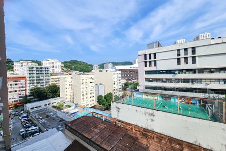 Vista de kitnet/studio à venda com 1 quarto, 25m² em Laranjeiras, Rio de Janeiro
