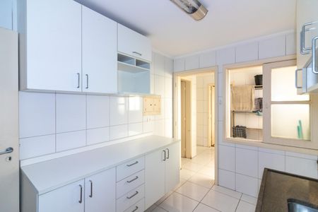 Apartamento à venda com 114m², 3 quartos e 1 vaga Apartamento à venda com 114m², 3 quartos e 1 vagaCozinha