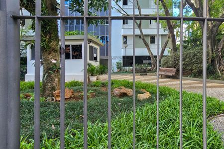 Apartamento à venda com 114m², 3 quartos e 1 vaga Apartamento à venda com 114m², 3 quartos e 1 vagaFachada