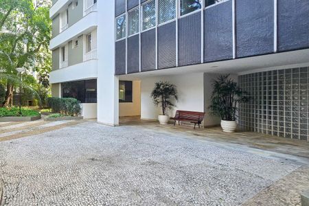 Apartamento à venda com 114m², 3 quartos e 1 vaga Apartamento à venda com 114m², 3 quartos e 1 vagaÁrea comum