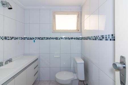 Apartamento à venda com 114m², 3 quartos e 1 vaga Apartamento à venda com 114m², 3 quartos e 1 vagaBanheiro