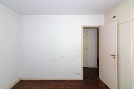 Apartamento à venda com 114m², 3 quartos e 1 vaga Apartamento à venda com 114m², 3 quartos e 1 vagaQuarto 2