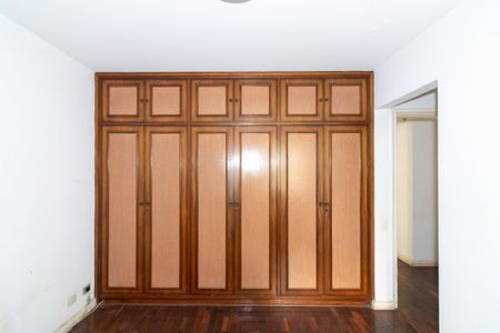 Apartamento à venda com 114m², 3 quartos e 1 vaga Apartamento à venda com 114m², 3 quartos e 1 vagaSuíte