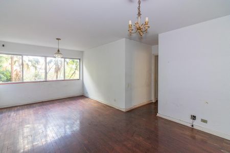 Apartamento à venda com 114m², 3 quartos e 1 vaga Apartamento à venda com 114m², 3 quartos e 1 vagaSala