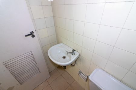 Apartamento à venda com 114m², 3 quartos e 1 vaga Apartamento à venda com 114m², 3 quartos e 1 vagaBanheiro de serviço