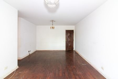 Apartamento à venda com 114m², 3 quartos e 1 vaga Apartamento à venda com 114m², 3 quartos e 1 vagaSala
