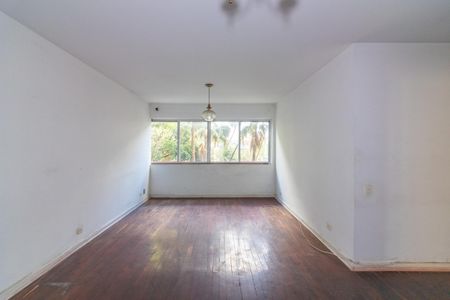 Apartamento à venda com 114m², 3 quartos e 1 vaga Apartamento à venda com 114m², 3 quartos e 1 vagaSala