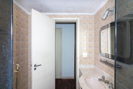 Apartamento à venda com 114m², 3 quartos e 1 vaga Apartamento à venda com 114m², 3 quartos e 1 vagaBanheiro da Suíte