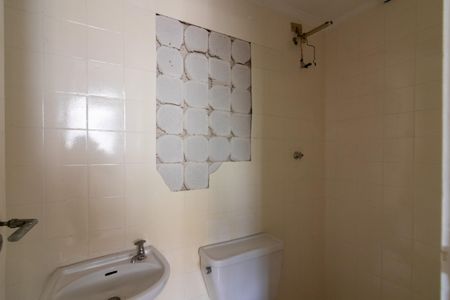 Apartamento à venda com 114m², 3 quartos e 1 vaga Apartamento à venda com 114m², 3 quartos e 1 vagaBanheiro de serviço