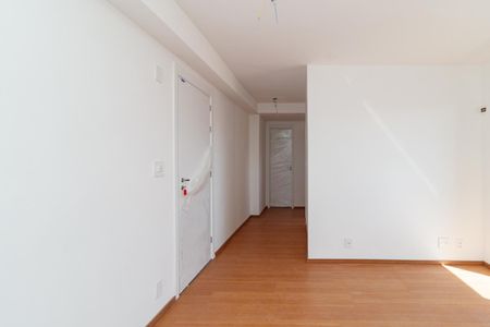 Sala de apartamento para alugar com 2 quartos, 44m² em Vila Gustavo, São Paulo