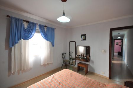 Casa à venda com 160m², 3 quartos e 2 vagasQuarto 2