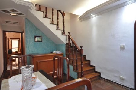 Casa à venda com 160m², 3 quartos e 2 vagasSala