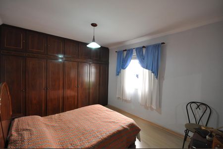 Casa à venda com 160m², 3 quartos e 2 vagasQuarto 2
