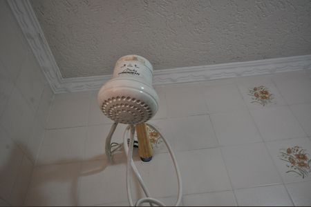 Casa à venda com 160m², 3 quartos e 2 vagasBanheiro 1
