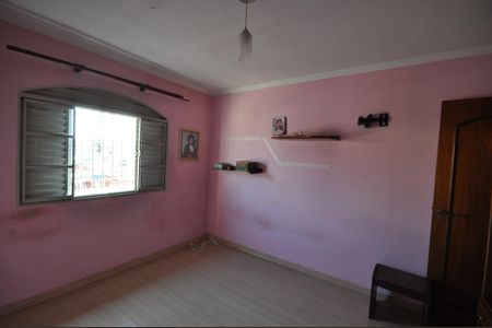 Casa à venda com 160m², 3 quartos e 2 vagasQuarto 1