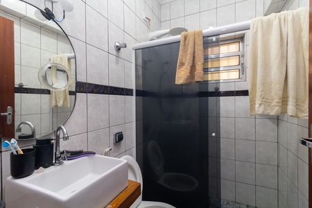 Casa para alugar com 230m², 3 quartos e 2 vagasBanheiro 1