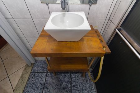 Casa para alugar com 230m², 3 quartos e 2 vagasBanheiro 2