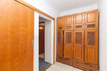 Casa para alugar com 230m², 3 quartos e 2 vagasQuarto 2