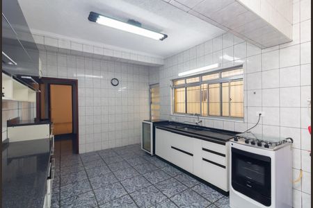Cozinha 2 de casa para alugar com 3 quartos, 230m² em Jardim Santana, São Paulo